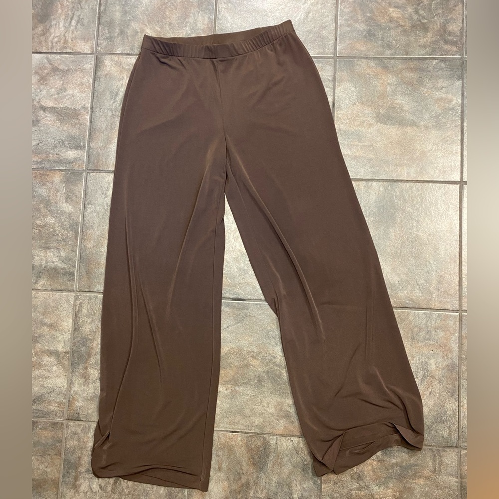 Chicos tan wide leg pants